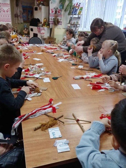 «Святочная забава»: мастер-класс по изготовлению обережной куклы
